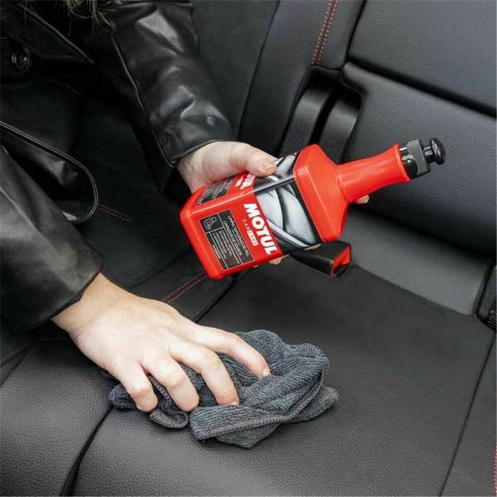 Motul MTL110149 Nettoyant Tapisseries En Cuir Crème Nettoyante Nourrissante Cuir Automobile Motul MTL110149 Nettoyant Tapisseries En Cuir Crème Nettoyante Nourrissante Cuir Automobile