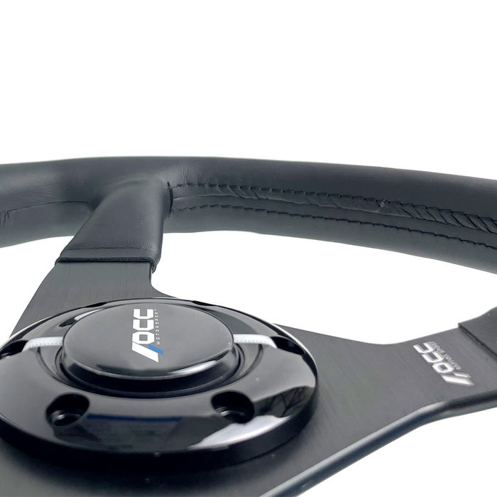 OCC Motorsport OCCVOL014 Volant Plat Mod. Classic Cuir De Nappa 350mm Noir 6 Vis OCC Motorsport OCCVOL014 Volant Plat Mod. Classic Cuir De Nappa 350mm Noir 6 Vis