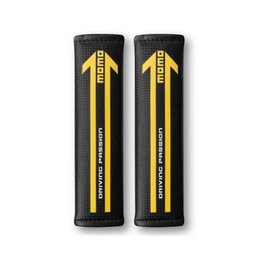 MOMO MOMLSHPE4CB Ensemble D'Oreillette Momo Ceinture Voiture Noir Mat