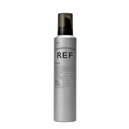 Ref Stockholm Mousse N°435 Volume & Bodifying 250 ml