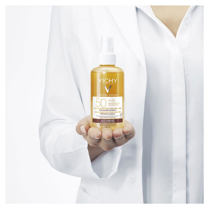 Vichy Capital Soleil Eau Lactée Luminosité SPF 50 200 ml - Protection UV large spectre, peau uniforme et bronzage intensifié