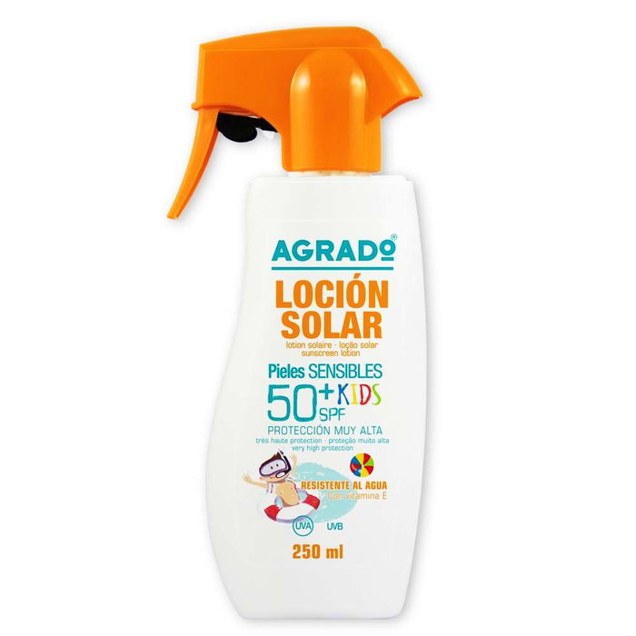 Agrado Lotion Solaire Enfants SPF50+ Format Pistola 250 ml, Très Haute Protection UVA/UVB, Résistante à l'Eau, Hypoallergénique Agrado Lotion Solaire Enfants SPF50+ Format Pistola 250 ml, Très Haute Protection UVA/UVB, Résistante à l'Eau, Hypoallergénique