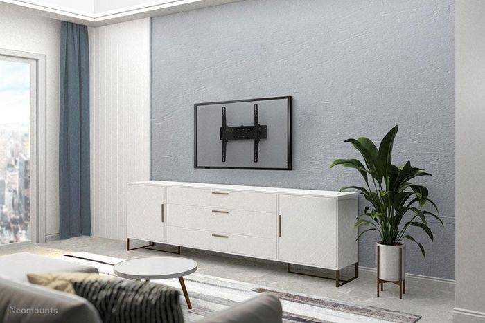 Neomounts Support Mural Inclinable FPMA-W350BLACK pour Téléviseur jusqu'à 55", Compatible VESA 200x200-400x400, Noir