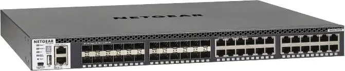 Netgear Switch M4300-24X24F Noir (24 x 10G + 24 x SFP+)