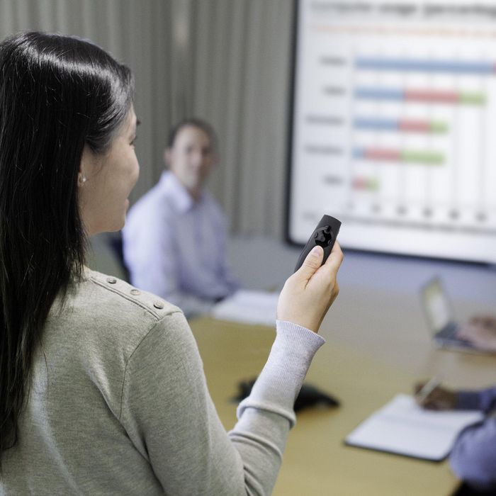 Kensington Presenter Expert Télécommande de Présentation Sans Fil avec Pointeur Laser Vert et Contrôle du Curseur, Récepteur USB Intégré, Compatible Windows et Mac OS