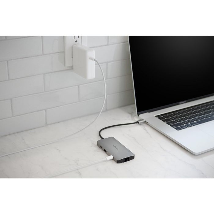Kensington UH1400P Station d'accueil mobile USB-C 8-en-1 Plug and Play avec port HDMI 4K à 60 Hz, 85W Power Delivery et ports USB-A, compatible Windows, Mac, ChromeOS, iOS, Android Kensington UH1400P Station d'accueil mobile USB-C 8-en-1 Plug and Play avec port HDMI 4K à 60 Hz, 85W Power Delivery et ports USB-A, compatible Windows, Mac, ChromeOS, iOS, Android