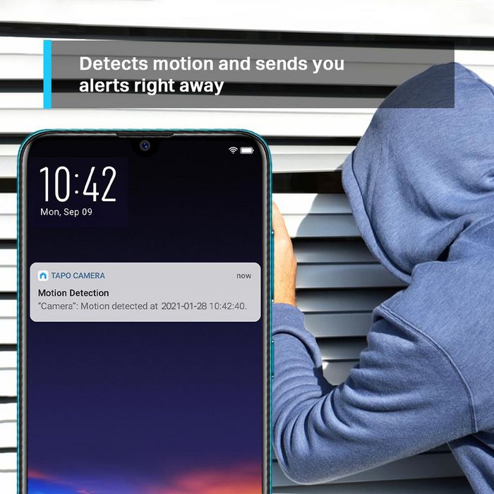 TP-Link Caméra de Surveillance Intérieure Connectée C200 3MP avec Rotation à 360°, Vision Nocturne, Détection de Mouvement et Compatible Alexa