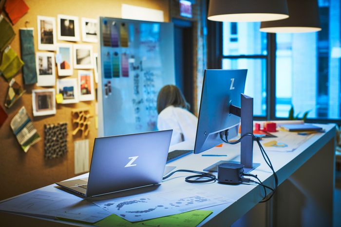 HP Station d'accueil Thunderbolt 4 G4 280 W avec câble combo - Compatible multi-marques, jusqu'à 4 écrans 4K, ports multiples (USB-C, HDMI, DisplayPort, USB-A, RJ45)