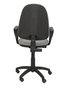 Chaise de bureau Aýna avec mécanisme Contact permanent de base, revêtue de tissu gris clair. Équipée d'une base en polyamide noir, d'accoudoirs fixes et de roulettes en nylon de 50 mm.