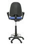 Tabouret Aýna taburete Contact permament de base Tissu Bleu clair Structure polyamide noire Accoudoirs fixes Sans appui-tête Roulettes en nylon 50 mm