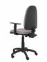 Chaise de bureau Aýna avec mécanisme Contact permanent de base, rembourrée de tissu gris clair. Équipée d'une base en polyamide noir, d'accoudoirs 1D et de roulettes en nylon de 50 mm.