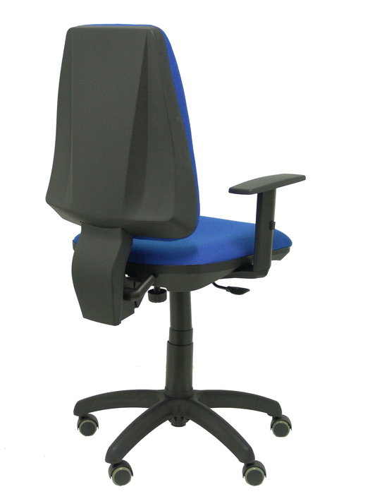 Chaise Elche Contact permament de base Tissu Bleu Structure polyamide noire Accoudoir 1D Sans appui-tête Roulettes pour moquette