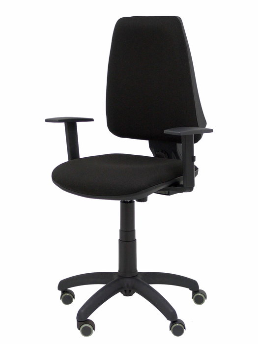 Chaise Elche Contact permament de base Tissu Noir Structure polyamide noire Accoudoir 1D Sans appui-tête Roulettes pour moquette