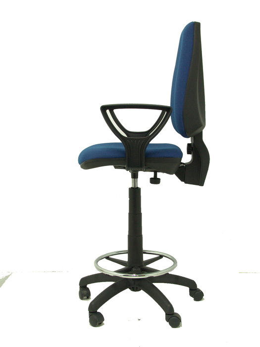 Tabouret Taburete Elche Contact permament de base Tissu Bleu foncé Structure polyamide noire Accoudoirs fixes Sans appui-tête Roulettes en nylon 50 mm