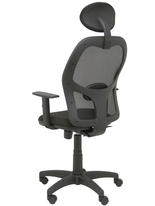 Silla de oficina Alocén con mecanismo Sincro tapizada con Tela color Negro. Equipada con lumbar 1D, Brazos 1D, Cabecero Fijo y Ruedas de nailon 50 mm
