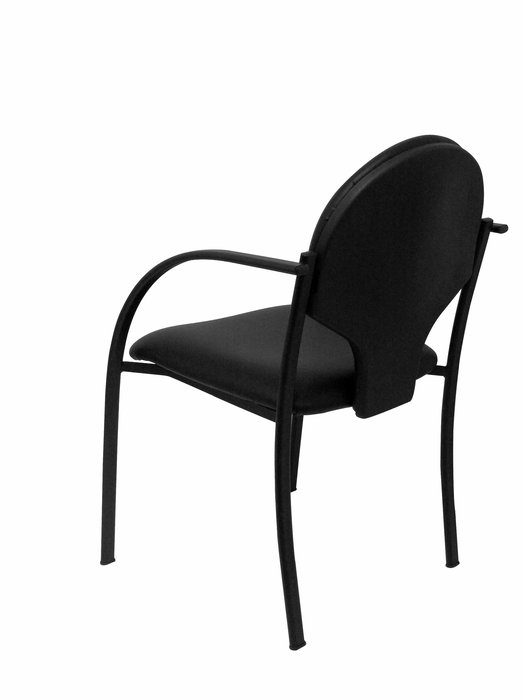 Silla Hellín tapizada con Similpiel color Negro. Brazos fijos Silla Hellín tapizada con Similpiel color Negro. Brazos fijos