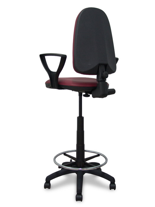 Tabouret Aýna taburete Contact permament de base Cuir écologique Bordeaux Structure polyamide noire Accoudoirs fixes Sans appui-tête Roulettes en nylon 50 mm Tabouret Aýna taburete Contact permament de base Cuir écologique Bordeaux Structure polyamide noire Accoudoirs fixes Sans appui-tête Roulettes en nylon 50 mm