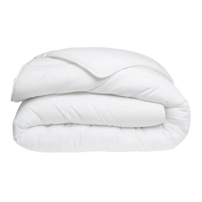 Dodo Couette Belle Nuit Tempérée 240 x 260 cm - Blanc Dodo Couette Belle Nuit Tempérée 240 x 260 cm - Blanc