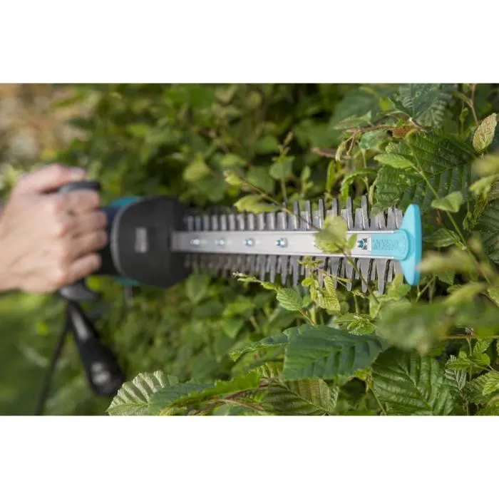 Gardena Taille-haies électrique EasyCut 500/55 - 500W - Lame de 55 cm - Poignée ErgoLine et Butée de Protection