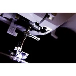 Brother RH-137 - Machine à coudre mécanique avec 6 griffes d'entraînement, 37 fonctions, coupe-fil manuel, éclairage LED et bras libre