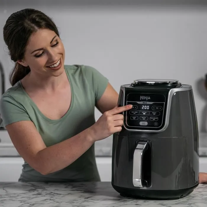 Ninja Friteuse sans huile AF160EU - Grande capacité 5,2L - 6 programmes de cuisson - 1750W - Cuisine saine pour toute la famille Ninja Friteuse sans huile AF160EU - Grande capacité 5,2L - 6 programmes de cuisson - 1750W - Cuisine saine pour toute la famille