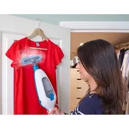 Black+Decker FSMH13E10-QW Balai vapeur 1300 W avec nettoyeur à main et 10 accessoires - Élimine 99,9% des bactéries - Câble de 4,8 m