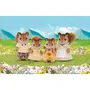 Sylvanian Families - Famille Écureuil Roux - 4 Personnages Miniatures Articulés avec Vêtements Amovibles - Pour Enfants de 3 Ans et Plus