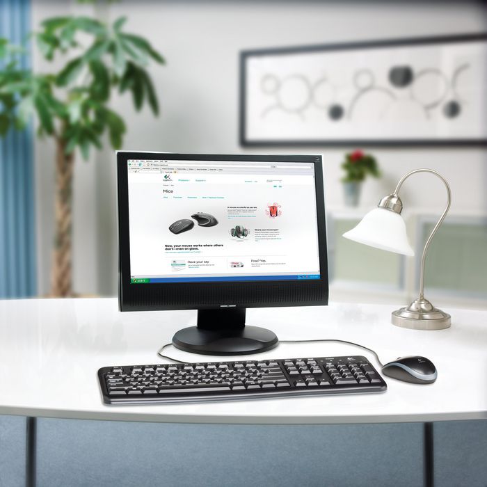 Logitech K120 Clavier USB Filaire pour le Bureau AZERTY Français Noir - Confortable et Silencieux