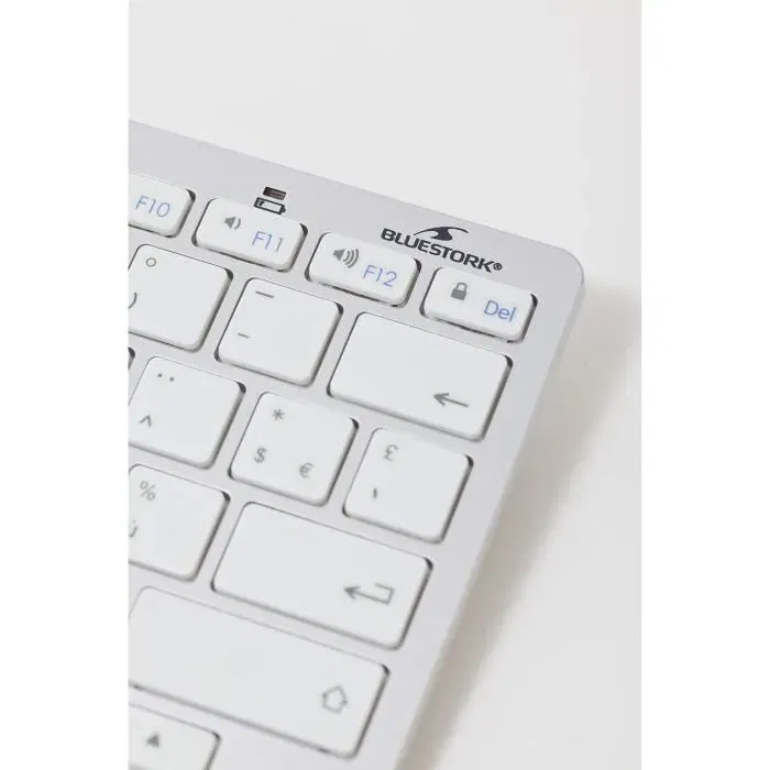 Bluestork Clavier Sans Fil Bluetooth MINI-MAC Compact Rechargeable pour Mac iPad iPhone AZERTY - Blanc