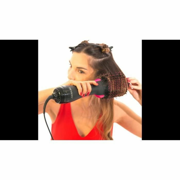 Revlon Brosse séchante volumisante 2 en 1 One-Step Noir et Rose Revlon Brosse séchante volumisante 2 en 1 One-Step Noir et Rose