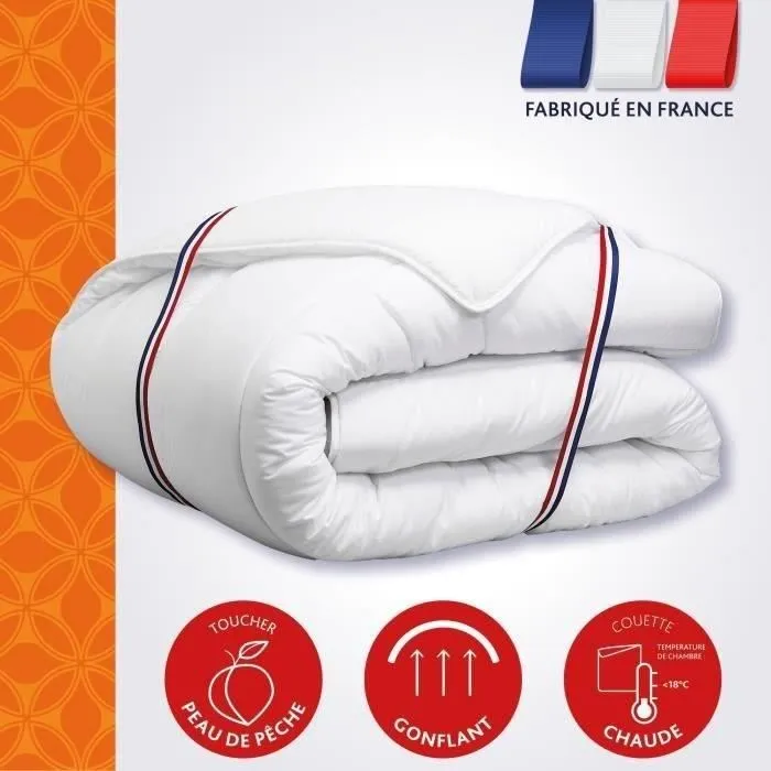 Couette chaude Patagonie Dodo, Blanc, Garnissage 380g/m2, Enveloppe et rembourrage 100% Polyester, Dimensions 220 x 240 cm Couette chaude Patagonie Dodo, Blanc, Garnissage 380g/m2, Enveloppe et rembourrage 100% Polyester, Dimensions 220 x 240 cm