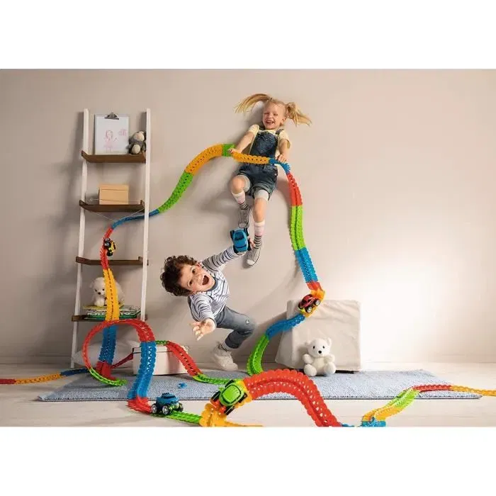 Smoby FleXtreme Set Découverte - Circuit de voiture 4.40 m de long avec véhicule