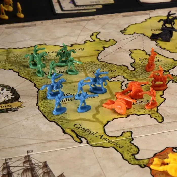 Hasbro Gaming Risk - Jeu de société de stratégie et de conquête pour enfants dès 10 ans - Plateau avec figurines et cartes Mission Hasbro Gaming Risk - Jeu de société de stratégie et de conquête pour enfants dès 10 ans - Plateau avec figurines et cartes Mission