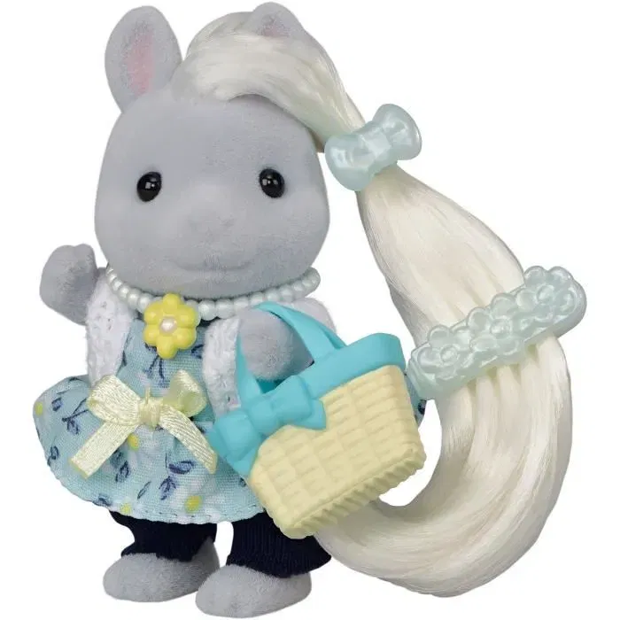 Sylvanian Families - Les amis poney et leurs kits de coiffure : 2 figurines, miroir, brosse, sacs et accessoires Sylvanian Families - Les amis poney et leurs kits de coiffure : 2 figurines, miroir, brosse, sacs et accessoires