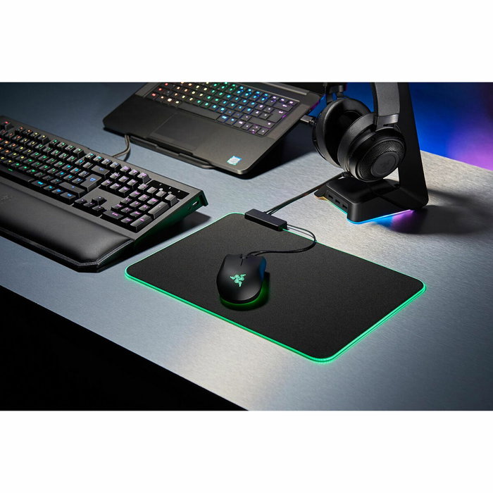 Razer RZ02-02500300-R3M1 Tapis de souris étendu Goliathus Chroma - Noir Razer RZ02-02500300-R3M1 Tapis de souris étendu Goliathus Chroma - Noir