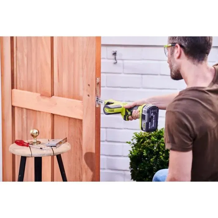 Ryobi Lime à bande sans fil R18PF-0 18V ONE+, vitesse variable 260-630 m/min, bande 13 x 457 mm, 3 bandes de ponçage incluses