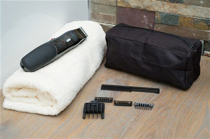 Wahl 9918-1416 - Tondeuse à barbe avec ou sans fil - Couteaux carbone auto-aiguisables - Autonomie 60 min - Précision 0.7 à 12 mm - Design ergonomique