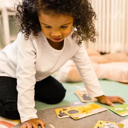 Nathan La Petite Ecole - Jeu d'association éducatif Mamans et Bébés Animaux, découverte des relations et habitats, pour enfant dès 3 ans