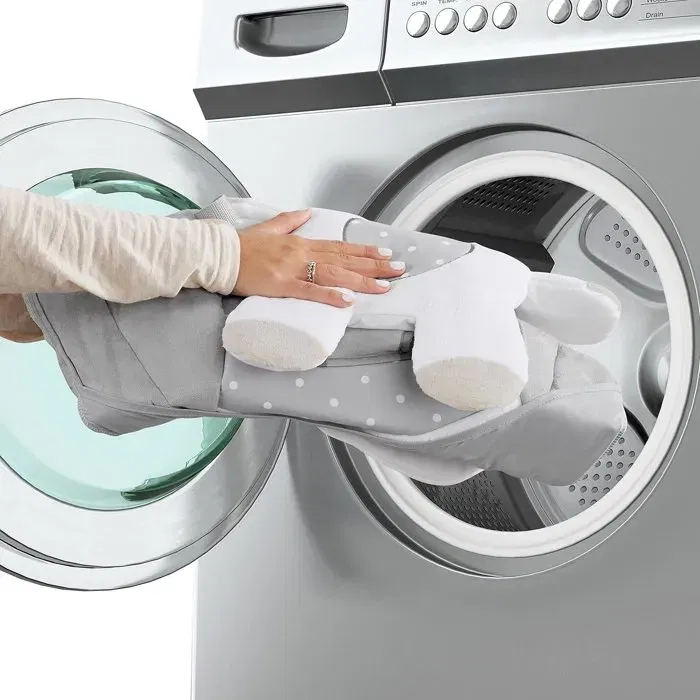 Ingenuity Balancelle électrique pliable pour bébé Comfort 2 Go Portable Swing - 6 vitesses, 12 mélodies, arche de jouets amovible Petit Mouton