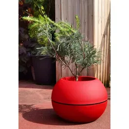 Riviera - Pot de fleurs RIVIERA, Boule, D40 H28 cm, rouge, en plastique