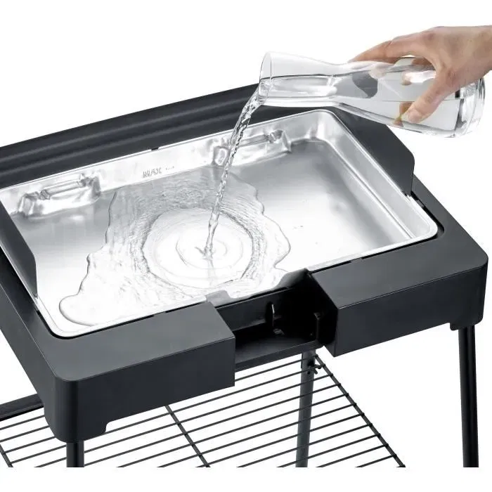 Severin PG8568 - Barbecue électrique sur pieds, Surface de cuisson 44.5x26cm, 2200W, Thermostat réglable, Pare-vent inox, Bac réducteur de fumée, Revêtement SafeTouch