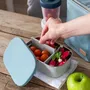 Beaba, Boîte repas enfant en acier inoxydable avec housse et couvercle en silicone - Gris velours et bleu