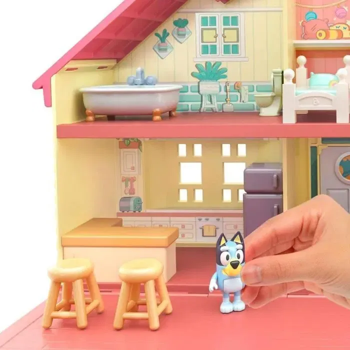 Moose Toys Bluey - La Maison de Bluey, Maison de Jeu avec Figurine et Mobilier Détachable, Univers Miniature Moose Toys Bluey - La Maison de Bluey, Maison de Jeu avec Figurine et Mobilier Détachable, Univers Miniature
