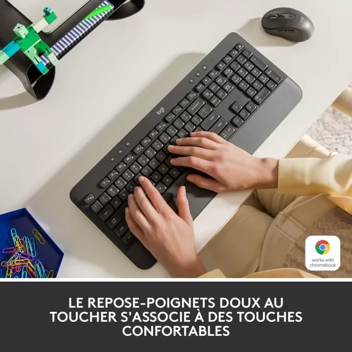Logitech Signature K650 - Clavier sans fil ergonomique AZERTY avec repose-poignets intégré - Confort, raccourcis, résistant aux éclaboussures - Graphite