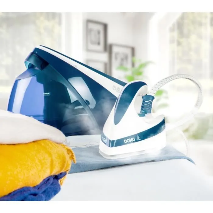 Domo DO1022S - Centrale vapeur et fer à repasser - 3000 W - 7,5 bar - Débit vapeur 160 g/min - Jet 450 g/min - Semelle céramique - Système anti-calcaire - Réservoir 1,8 L Domo DO1022S - Centrale vapeur et fer à repasser - 3000 W - 7,5 bar - Débit vapeur 160 g/min - Jet 450 g/min - Semelle céramique - Système anti-calcaire - Réservoir 1,8 L