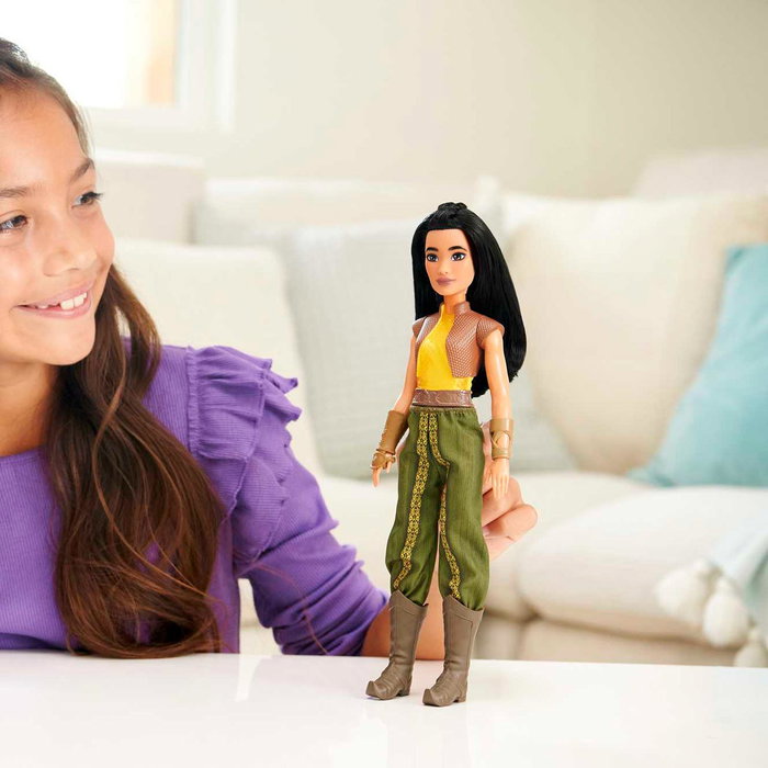 Mattel Disney Princess Muñeca Princesa Raya Hlx22 - Poupée articulée Raya et le dernier dragon avec tenue et accessoires - Multilingue (Français)