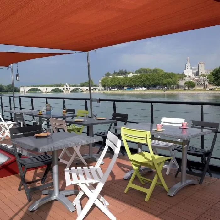 GROSFILLEX Chaise pliante Miami, blanche, résistante aux intempéries et aux UV, dimensions 42 x 50 x 80 cm