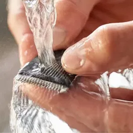 Philips BT3206/14 Tondeuse Corps & Barbe Série 3000 avec 10 Hauteurs de Coupe, Sabot Ajustable et Tête Lavable - 60 min Autonomie