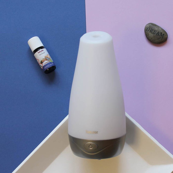 Beurer LA-30 Diffuseur d'arômes avec LED et ultrasons pour aromathérapie et chromothérapie, pour pièce jusqu'à 15 m² Beurer LA-30 Diffuseur d'arômes avec LED et ultrasons pour aromathérapie et chromothérapie, pour pièce jusqu'à 15 m²