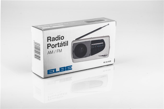 Radio portative Elbe RF-52-SOB en blanc avec tuner analogique FM/AM, haut-parleur intégré et antenne télescopique